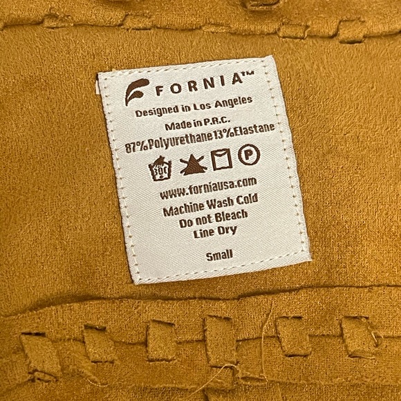 Fornia faux suede fringe shrug-size small - Picture 3 of 3